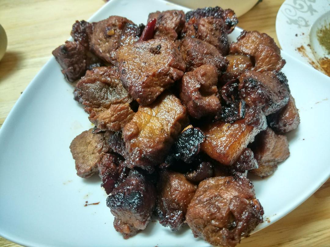 不焯水不放油的家常红烧肉