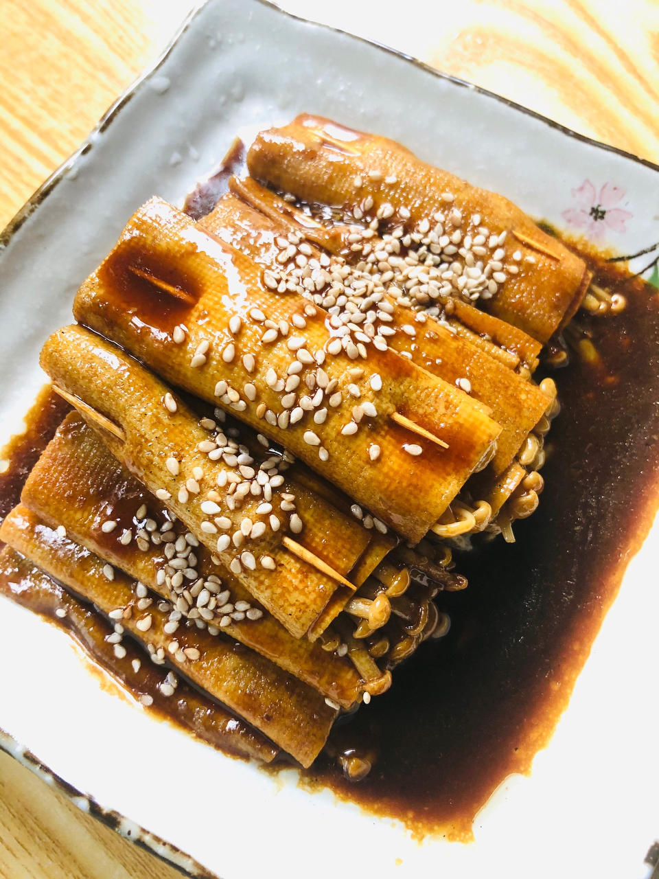 纯素美食｜孜然金针菇千张卷