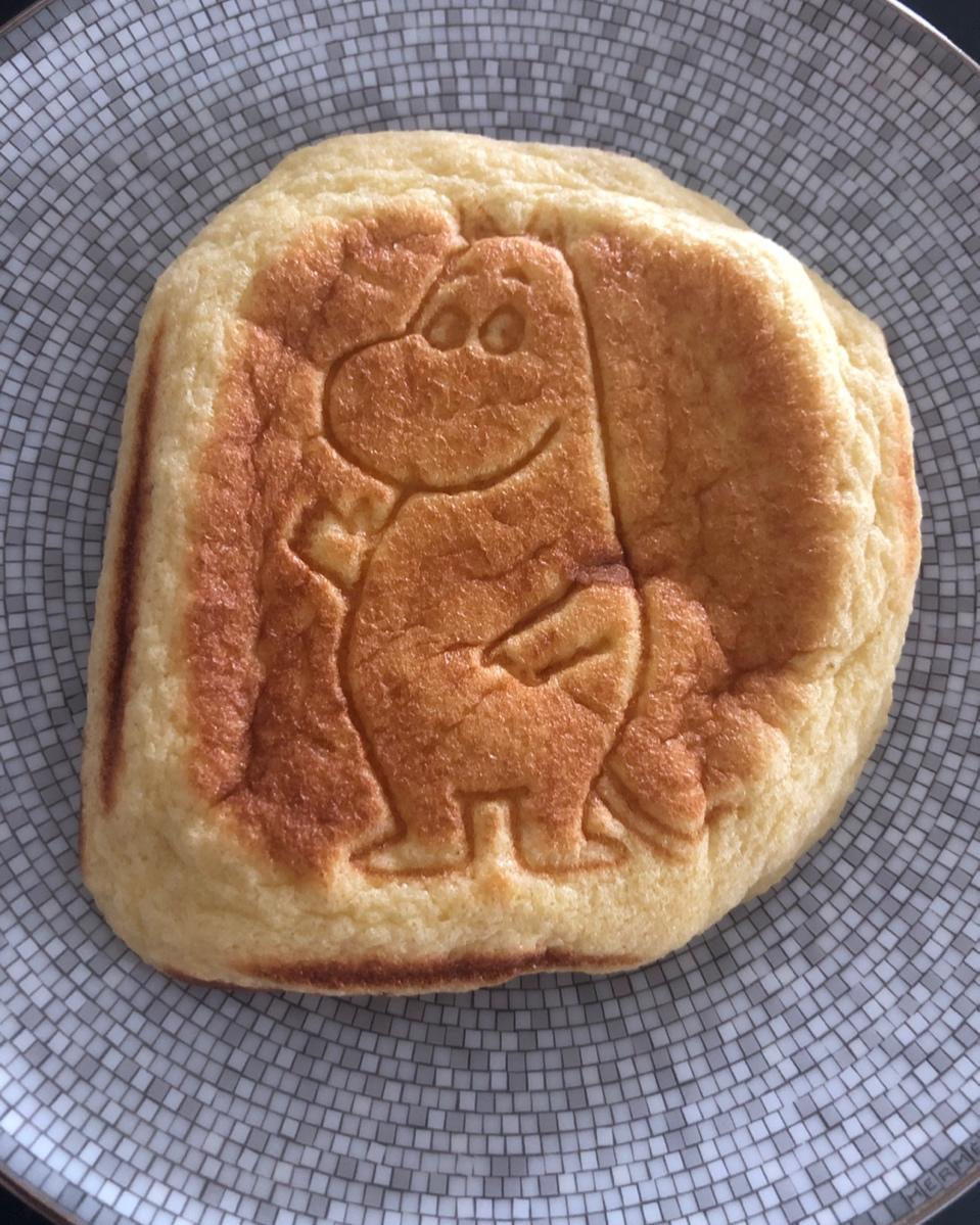 无麸质杏仁粉蜂蜜厚松饼