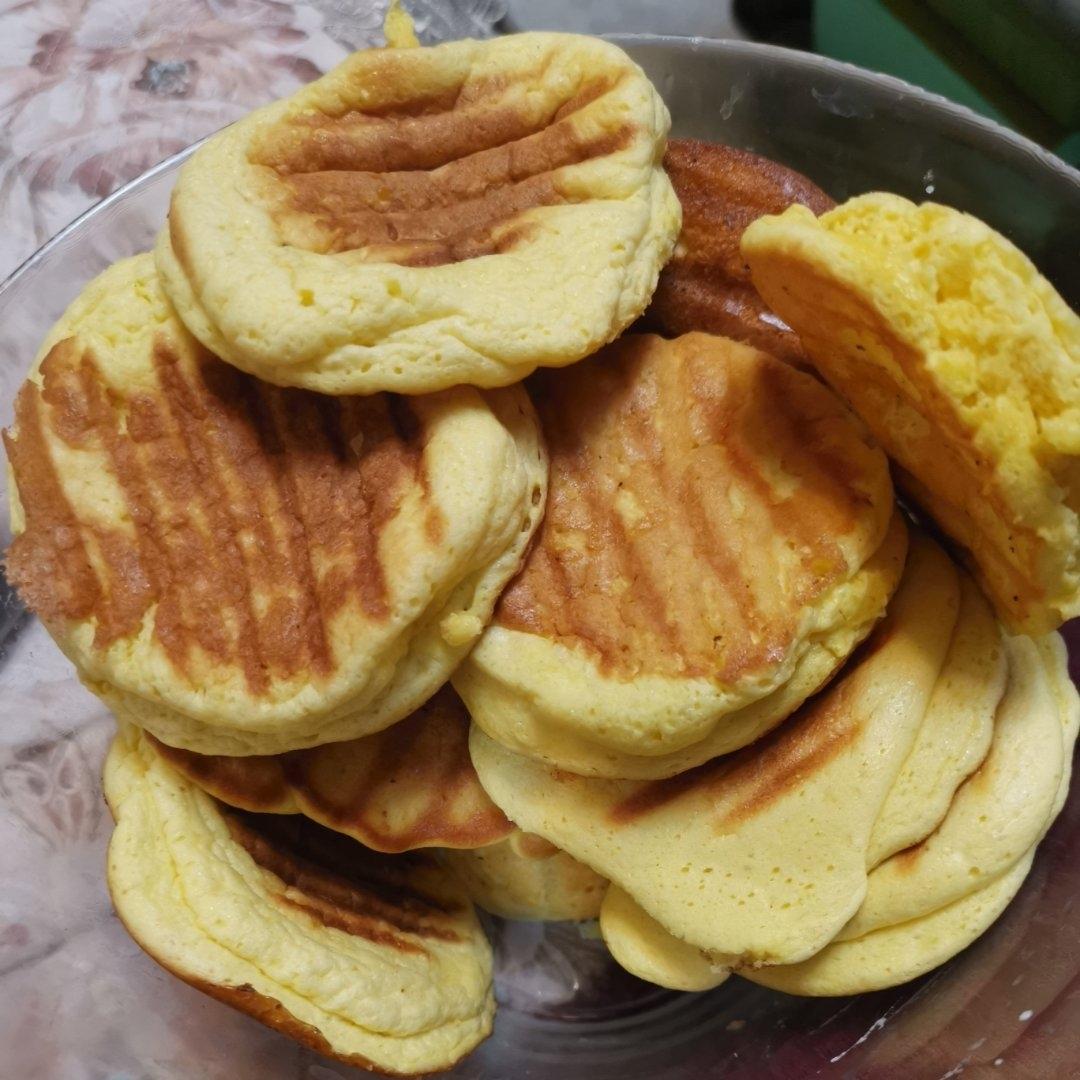 用平底锅实现蛋糕自由｜舒芙蕾松饼🥞