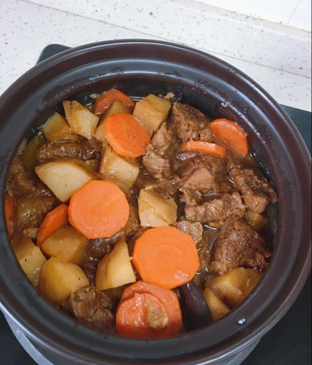 红烧牛腩