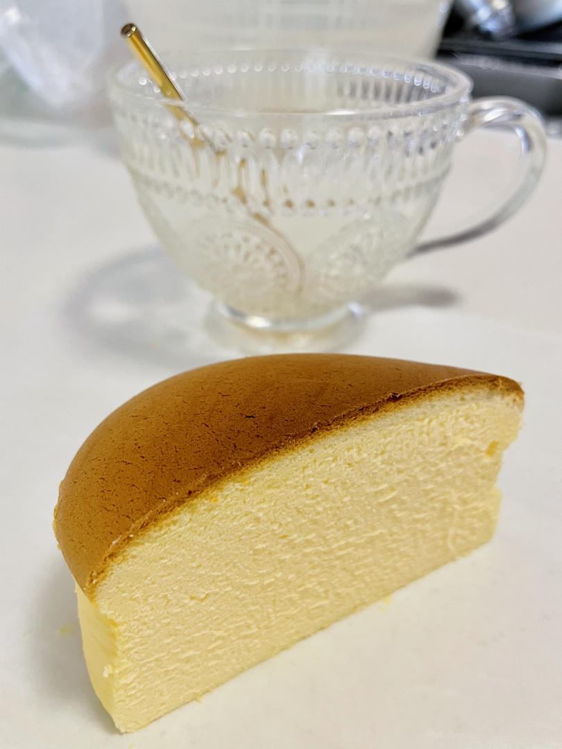 完美轻乳酪芝士蛋糕（不开裂、不回缩、不收腰、入口即融）