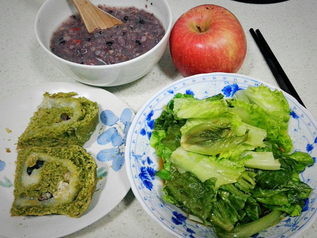 抹茶麻薯红豆软欧包