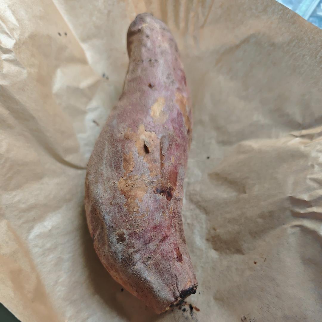 空气炸锅烤红薯(超级简单)