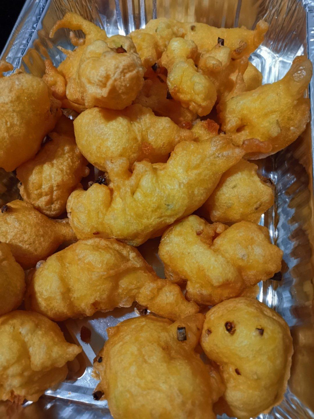 懒人油条做法，手不碰面，一挤就出锅，又软又香