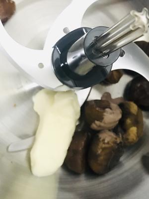 栗子贝壳玛德琳—自制栗子酱～厨房边角料拼凑版美味小点心的做法 步骤3