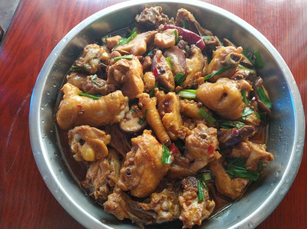 香辣鸡煲
