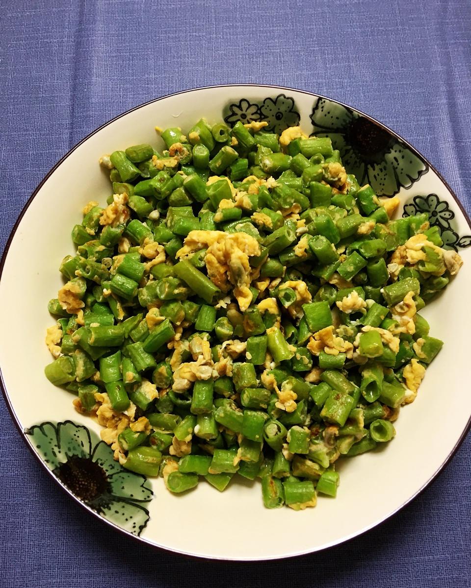 豆角炒鸡蛋