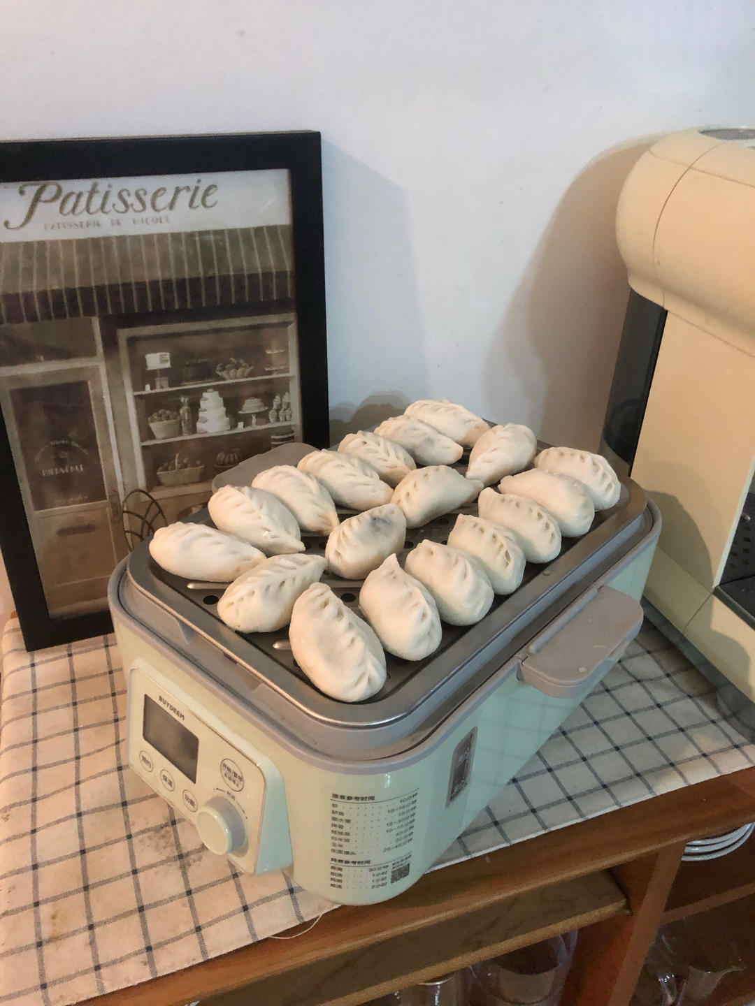 豉香梅子蒸排骨+蒸娃娃菜+肉沫榨菜蒸豆腐【4月北鼎蒸炖锅食谱】