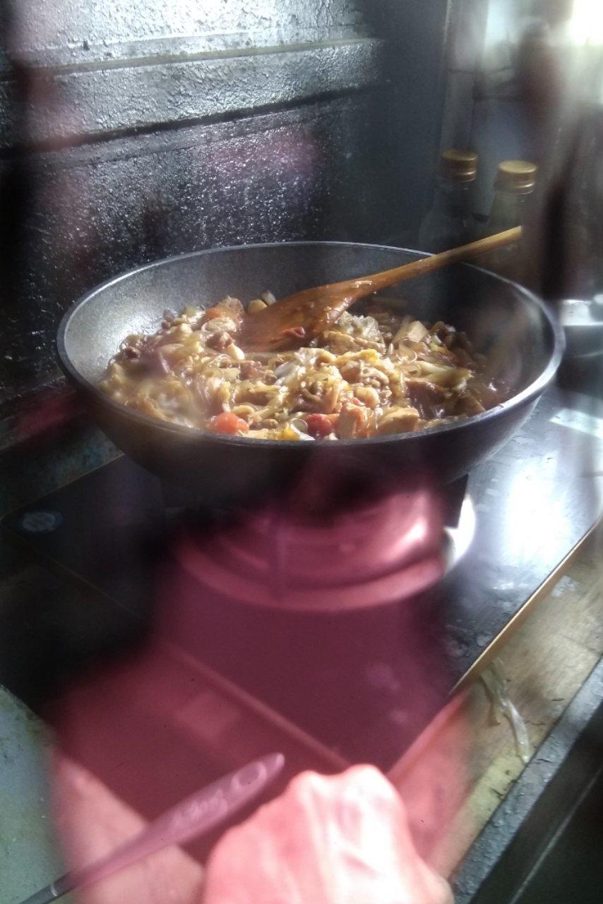 冻豆腐白菜炖五花肉