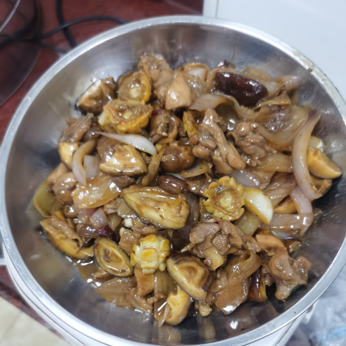 鲍鱼鸡煲