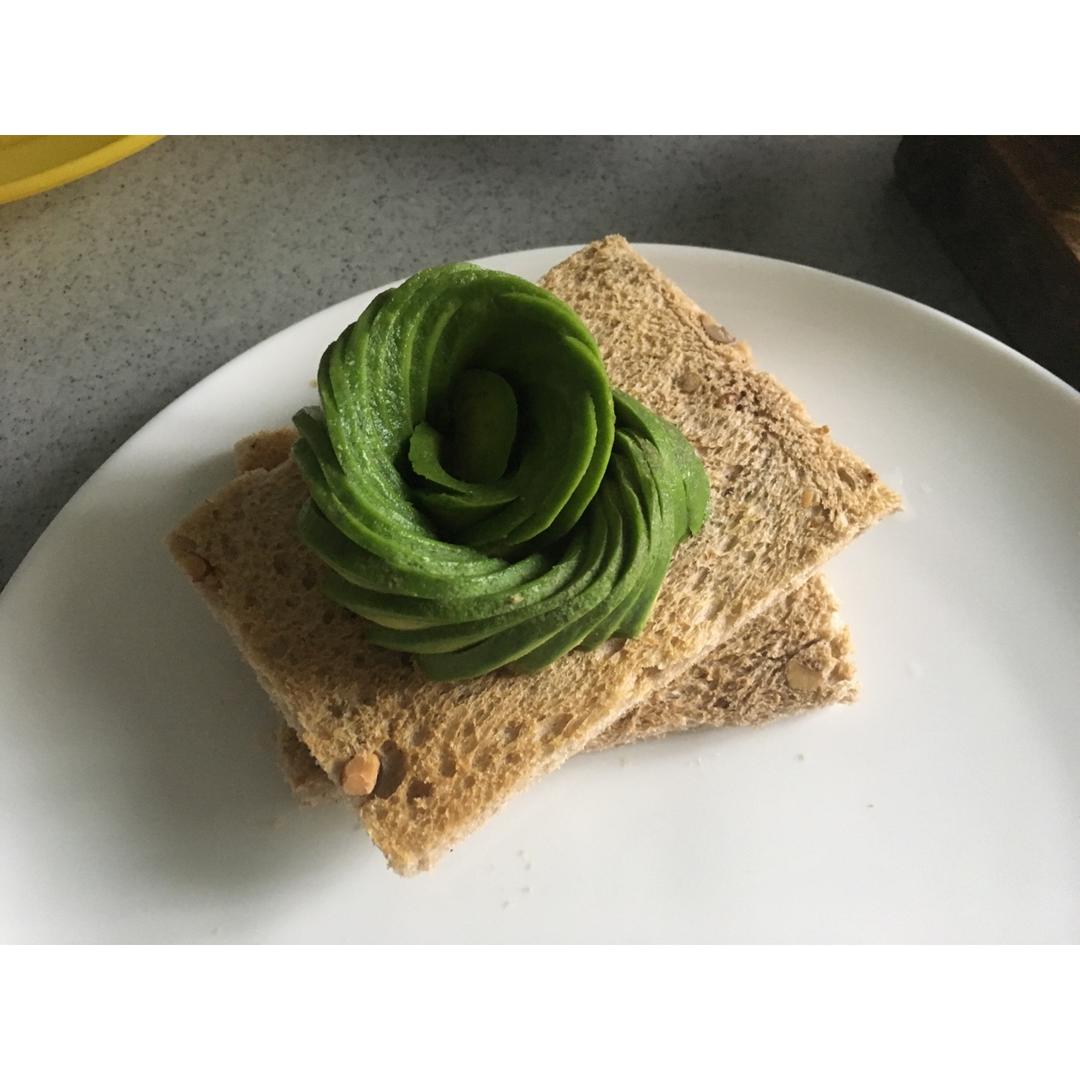 牛油果花（Avocado Rose）