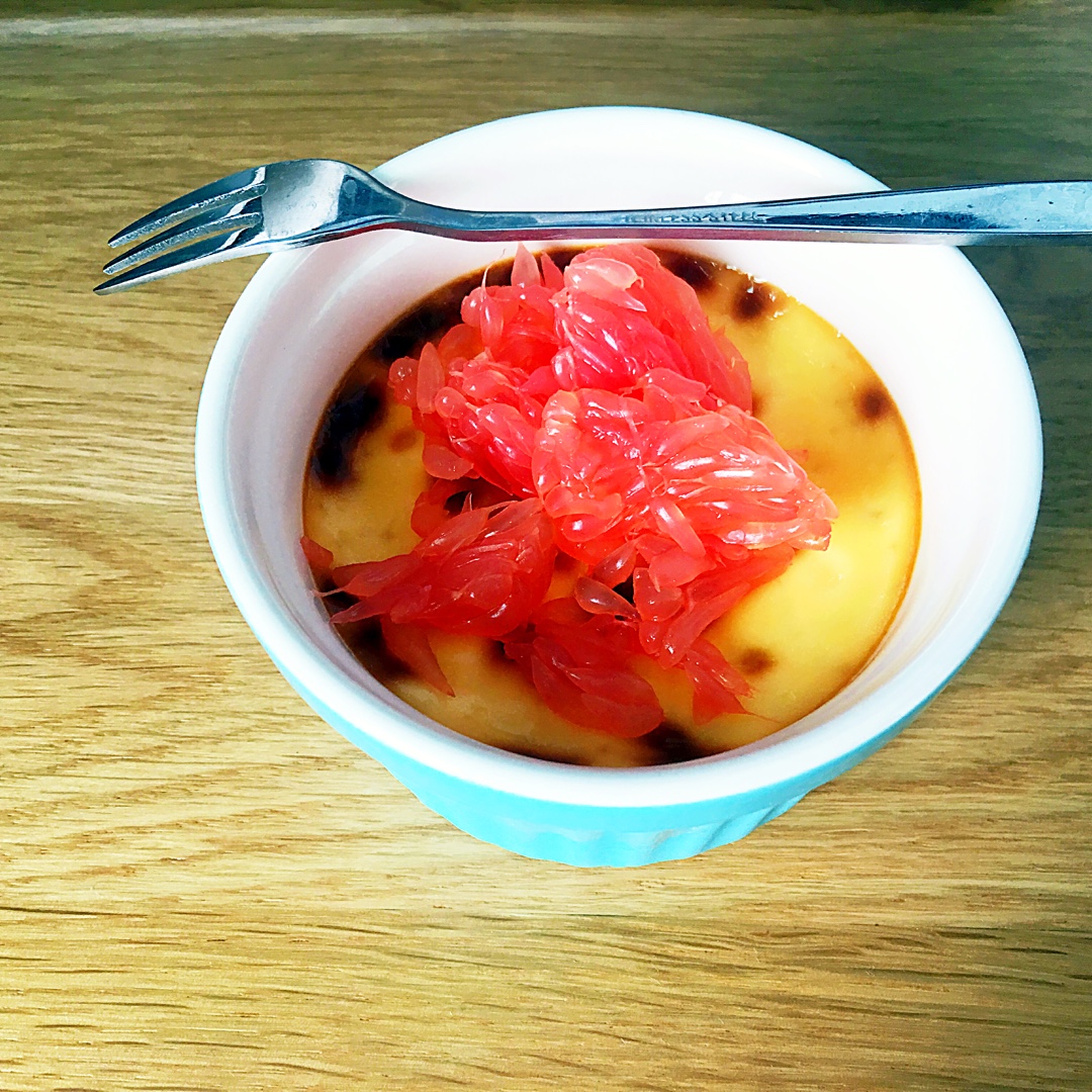 Crèmebrulée。法式烤布雷。焦糖布丁。