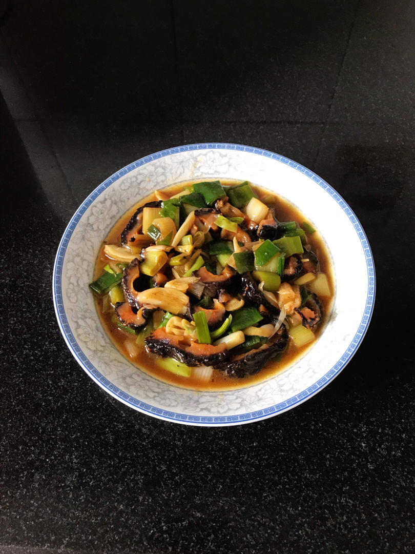 小美美善品葱烧海参