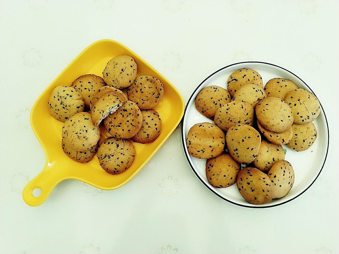 黑芝麻小酥饼
