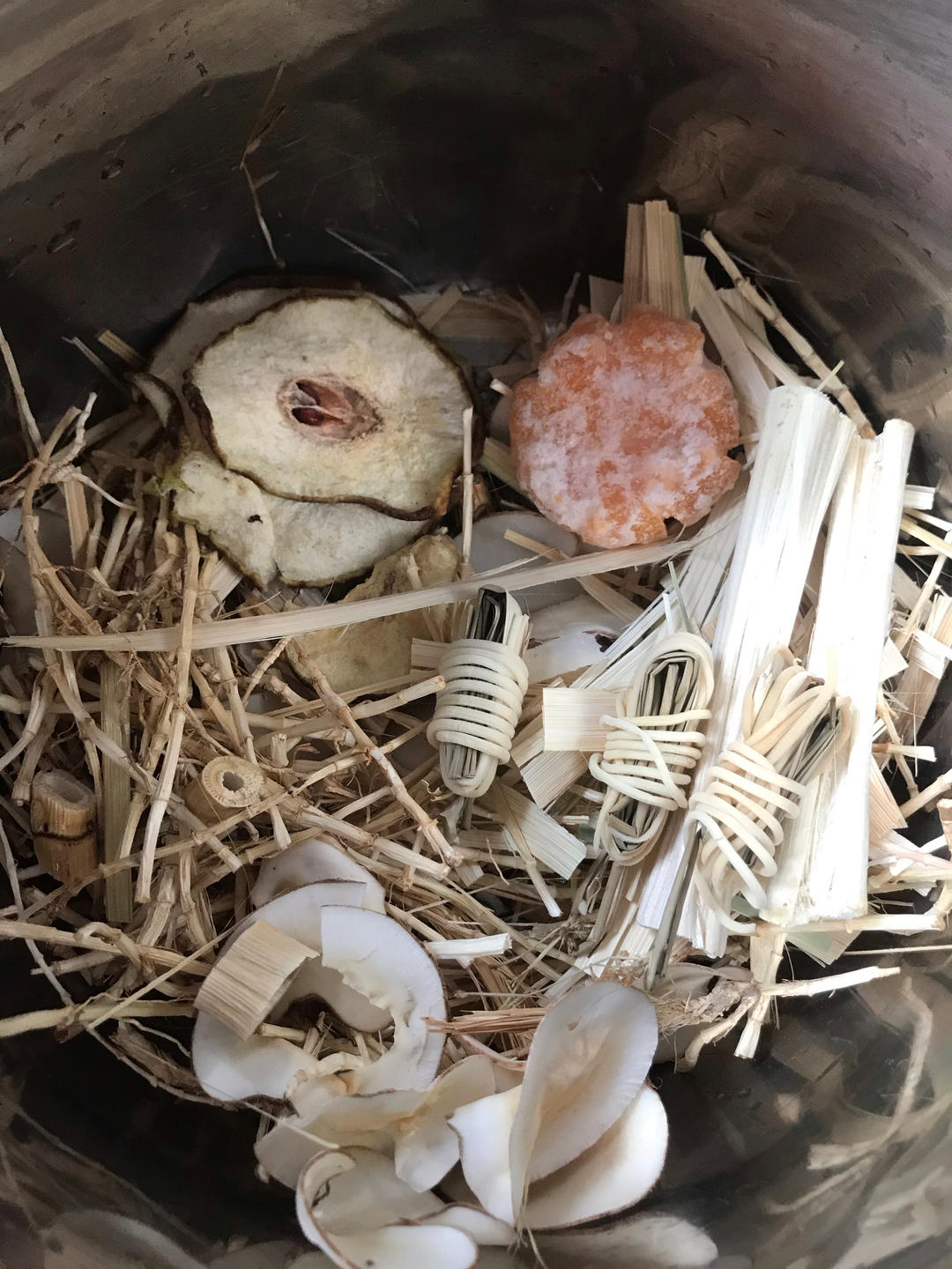 海底椰菊花雪梨膏(清热解毒)