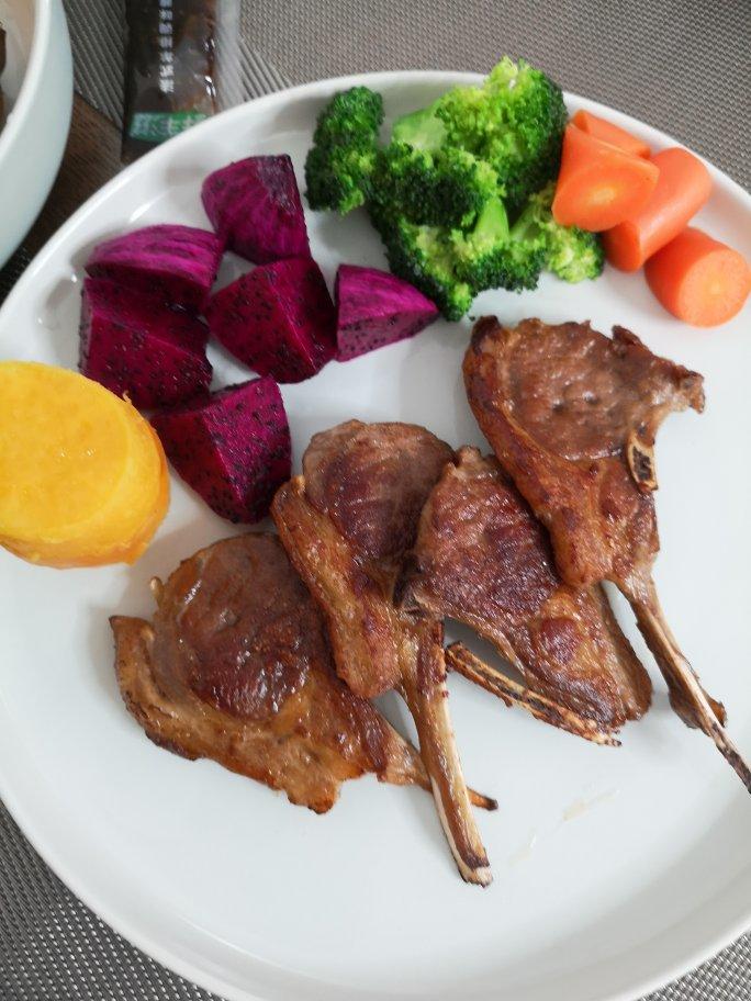 孜然烤法式小羊排