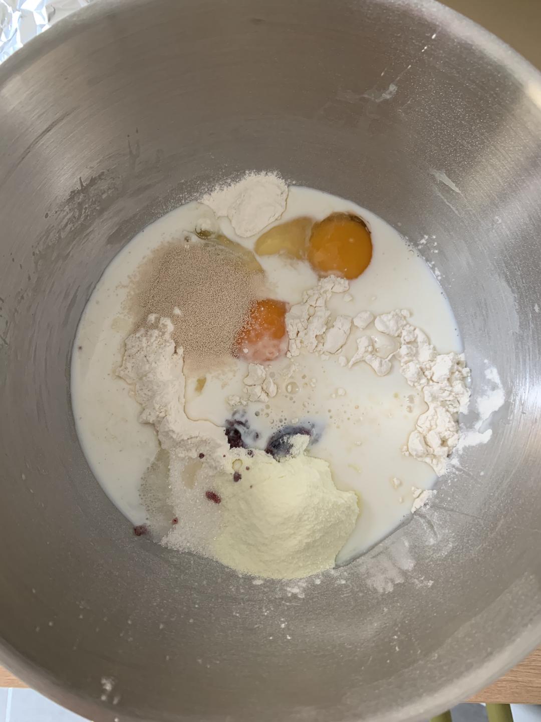 纯奶手撕吐司的做法 步骤1