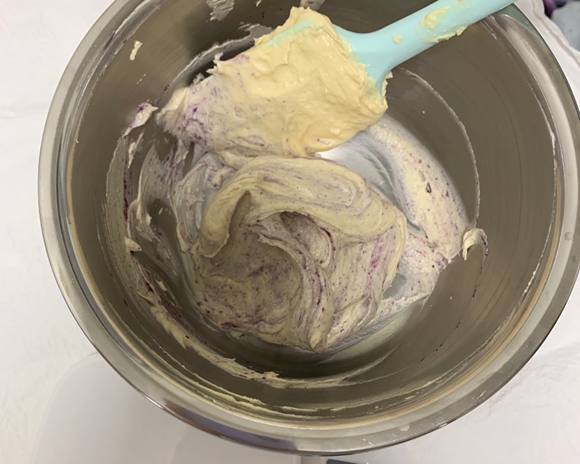 蓝莓酱拼香草～双重口味磅蛋糕的做法 步骤5