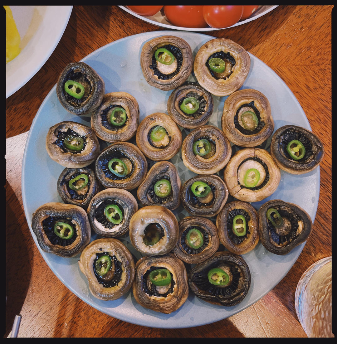 香煎口蘑  鲜的扭起来