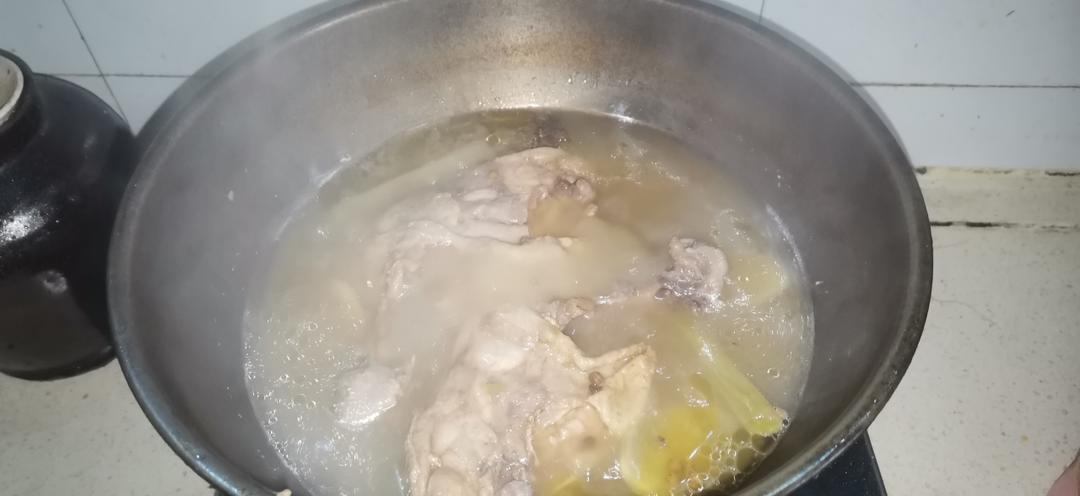 家常酱油煮鸡腿
