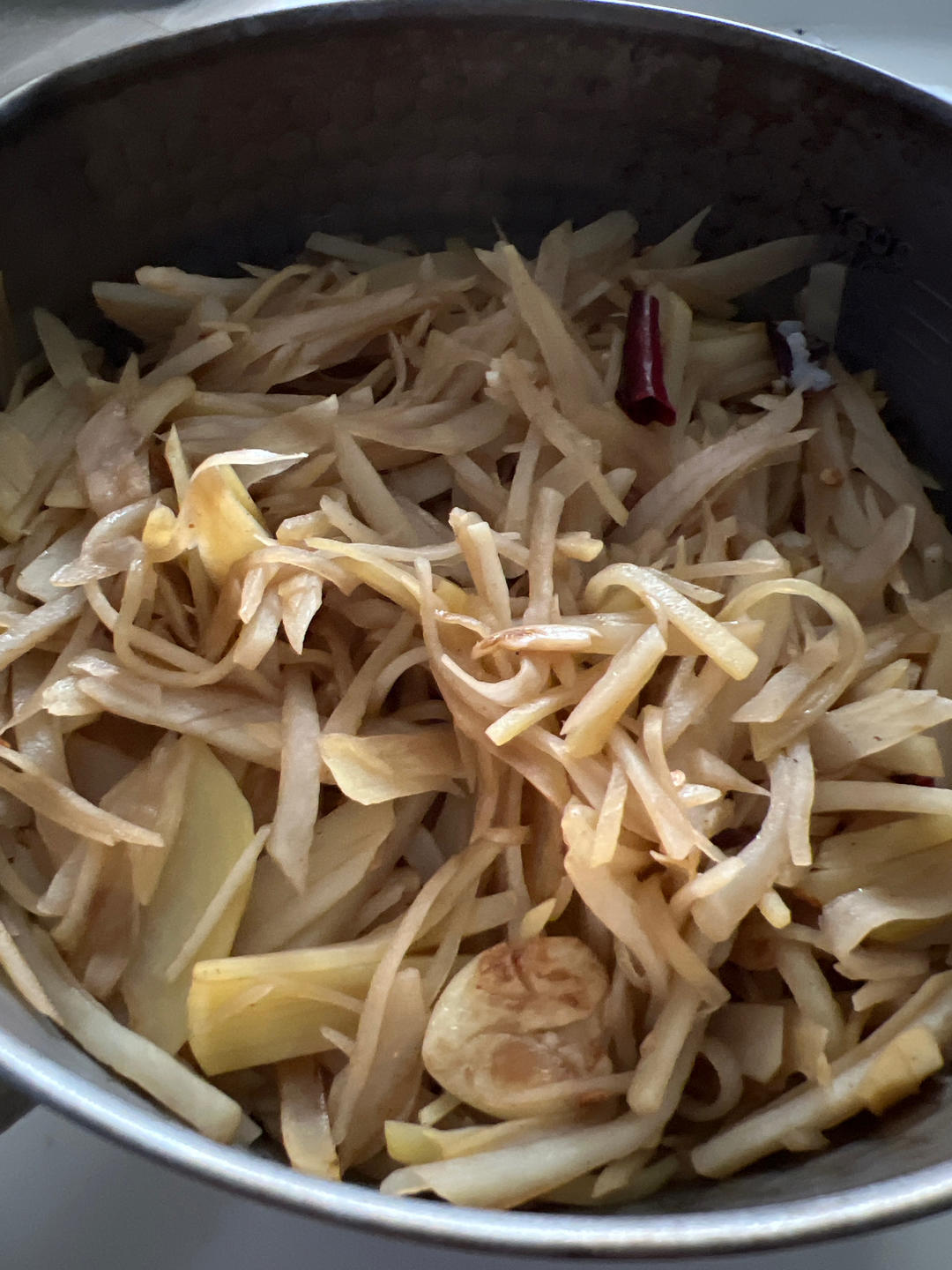 酸辣土豆丝（绝对清脆爽口，比外面卖的好吃，有诀窍！）