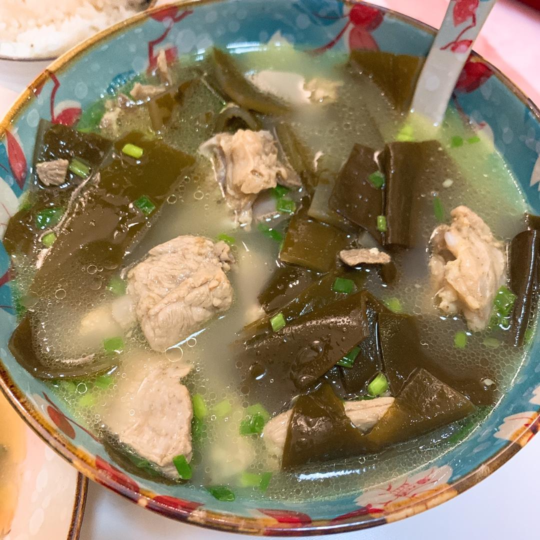 海带排骨汤