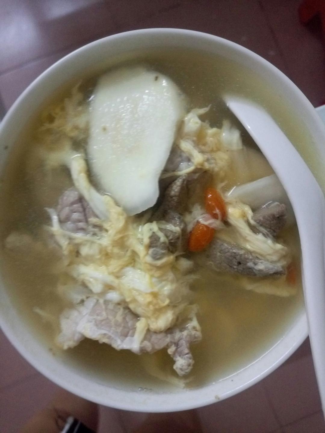 ghjb做的淮山枸杞猪肉汤