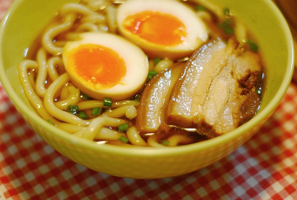 卤肉面