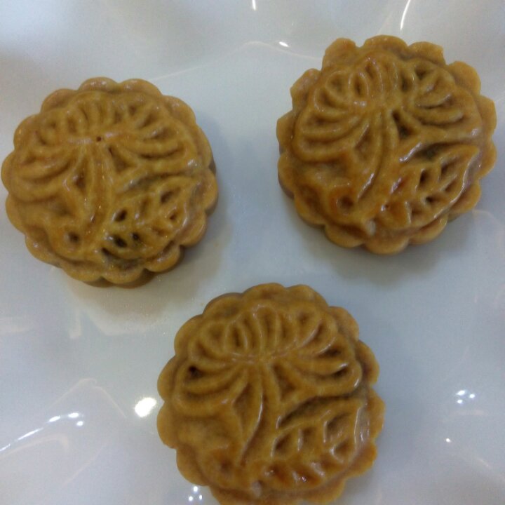 广式月饼——蛋黄莲蓉月饼