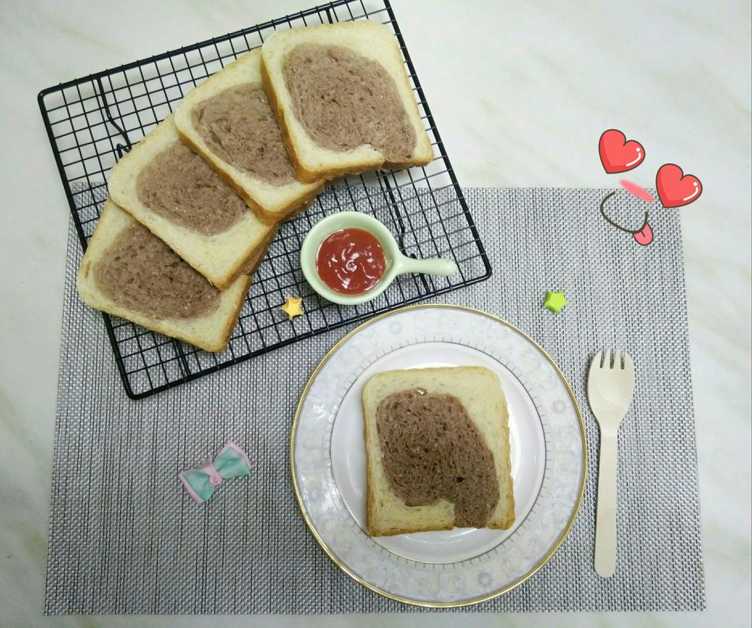 双色漩涡吐司面包