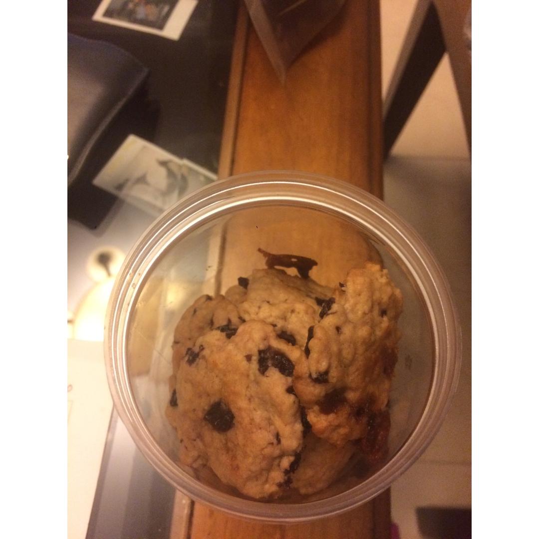 白兰地渍黑樱桃软曲奇