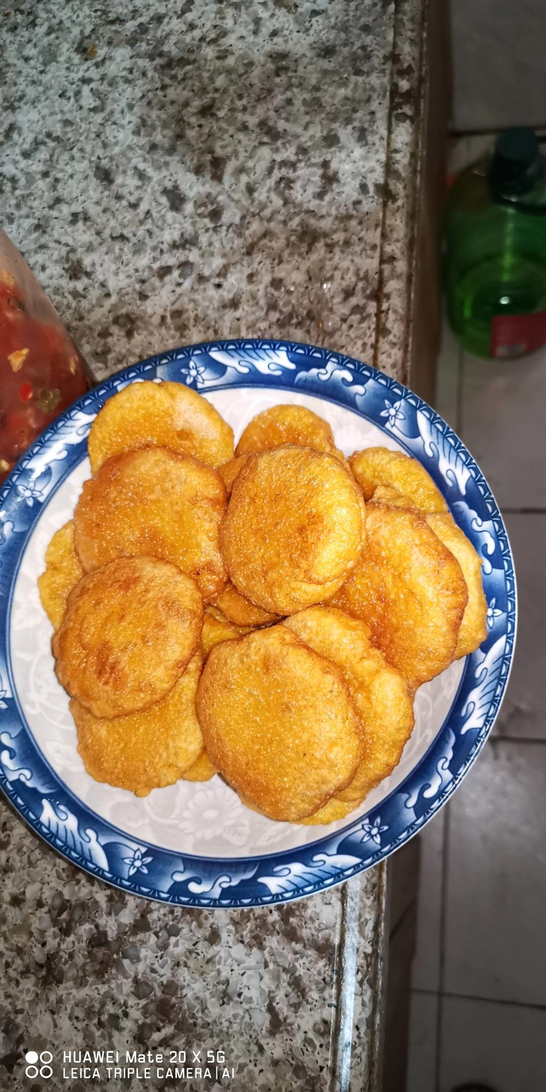 平底锅就能做，香甜软糯的南瓜饼，一次成功