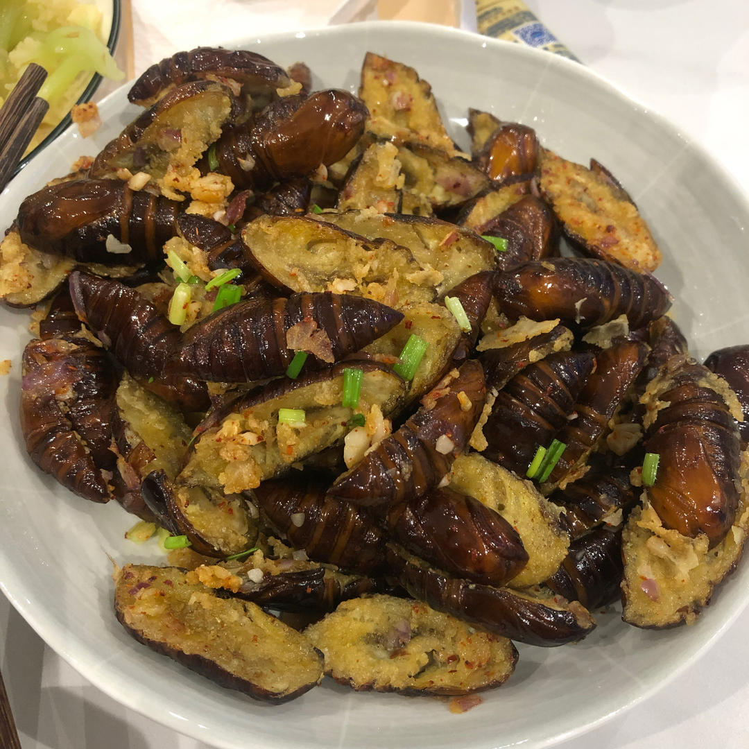 香酥开边蚕蛹