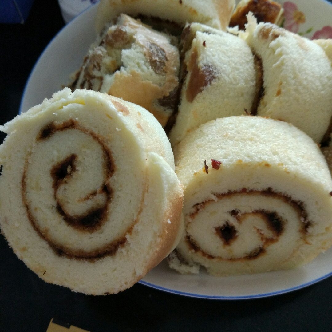 葡萄干蛋糕卷