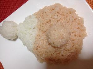 「圣诞老人」大米饭变身记的做法 步骤4