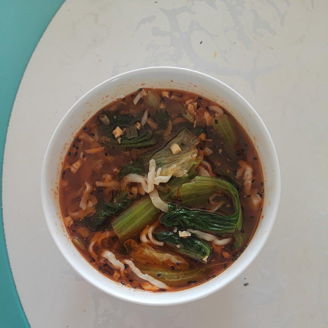 五分钟搞定的酸辣面