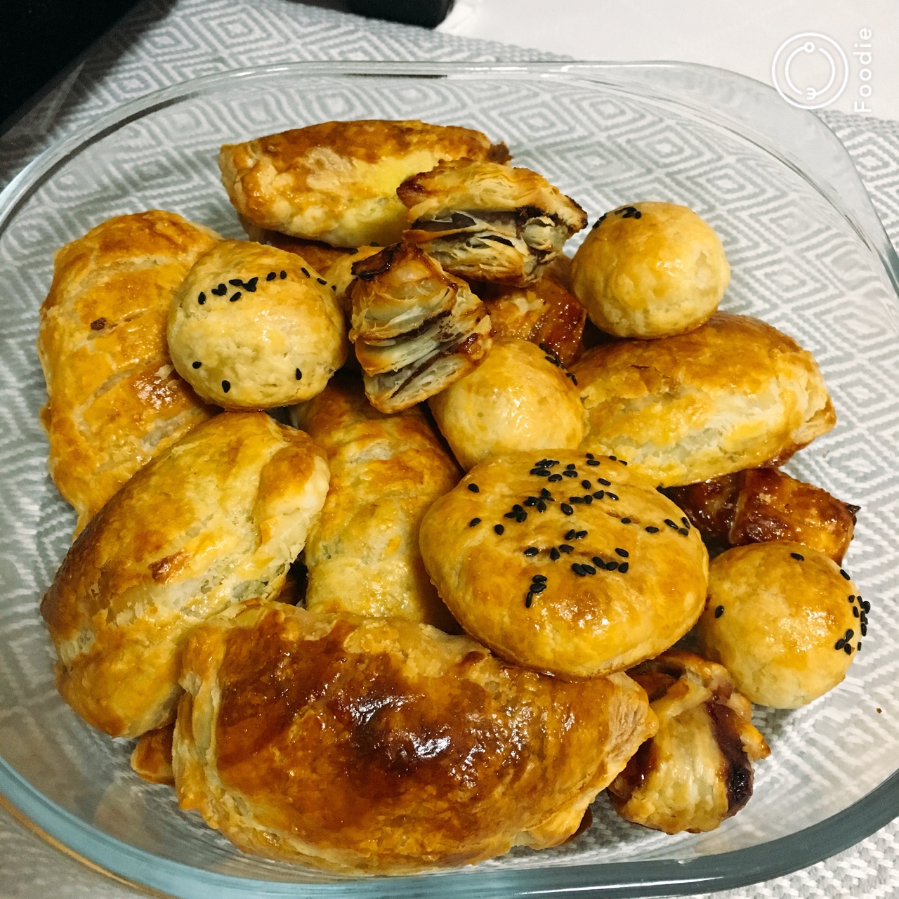 飞饼咖喱饺 | 太阳猫早餐
