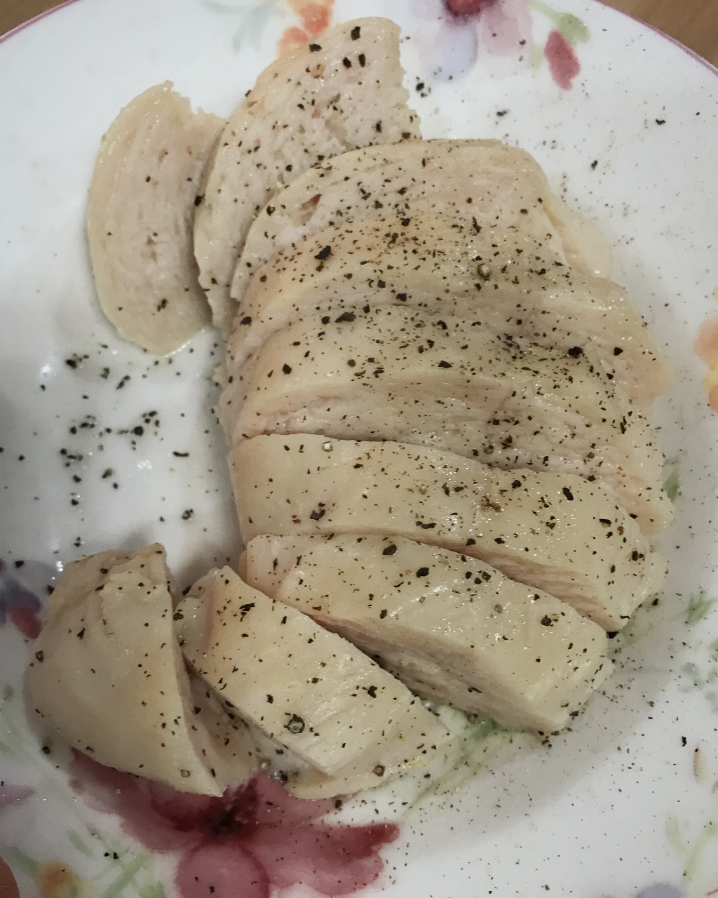 水煮鸡胸肉减肥餐图片