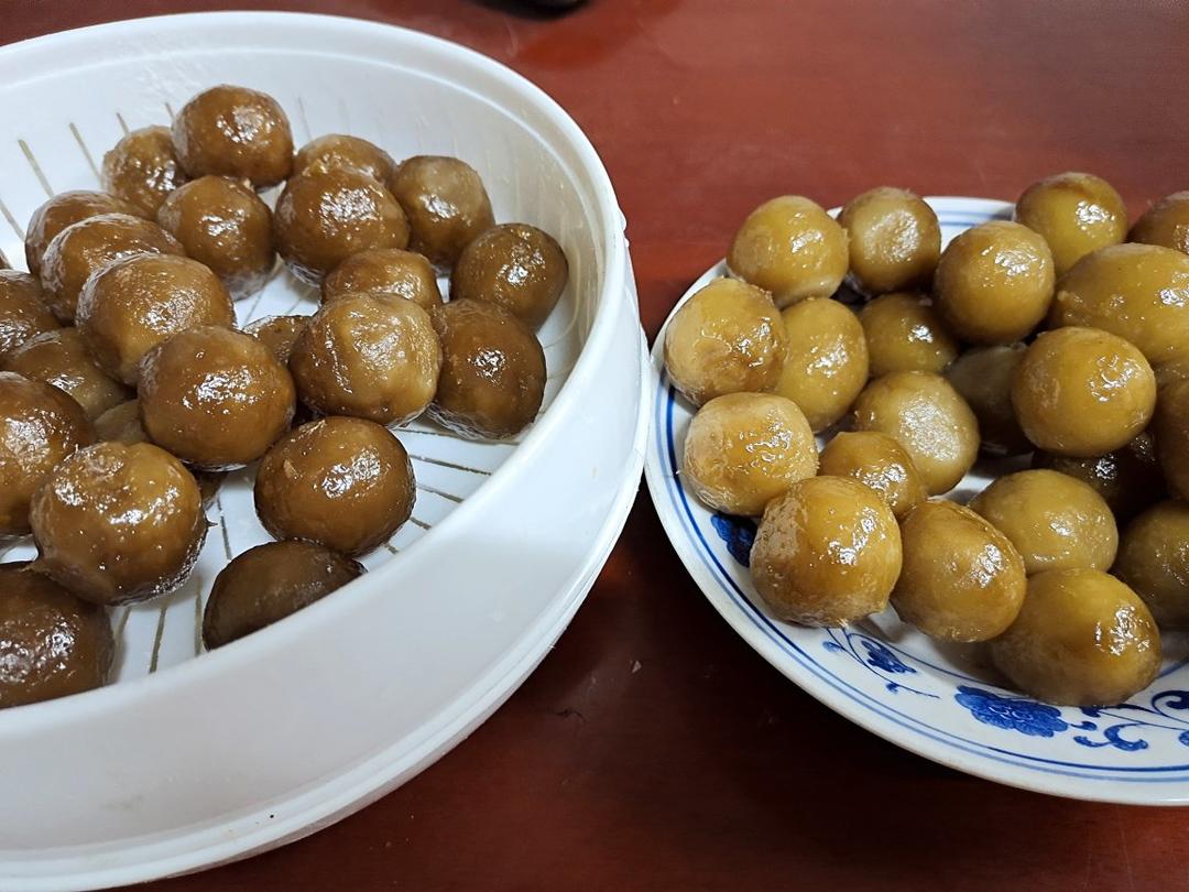 宁波老底子“Q弹”灰汁团