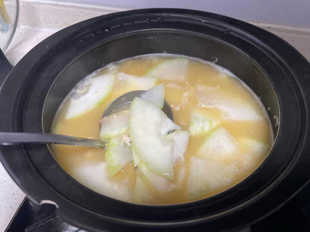 瑶柱咸蛋节瓜汤