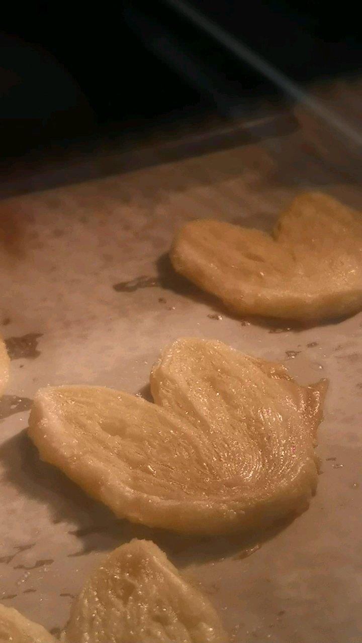蝴蝶酥