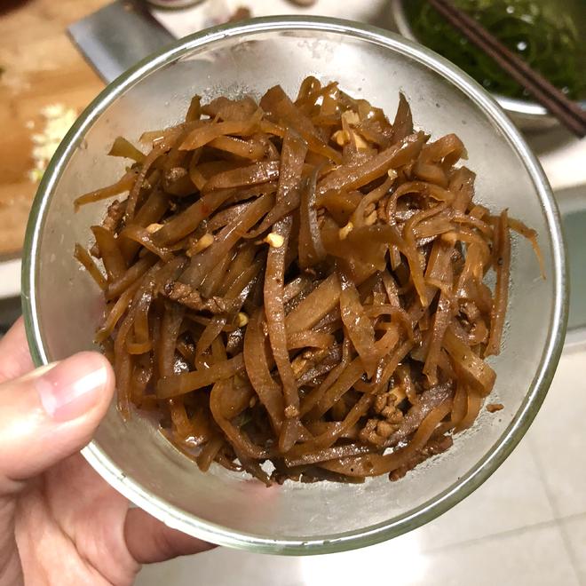 肉丝炒咸菜的做法