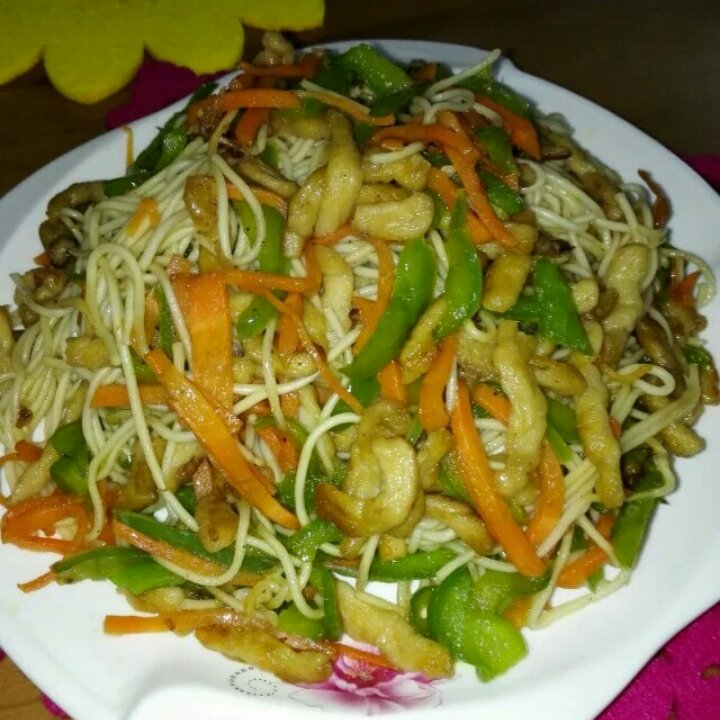 酸辣三丝面