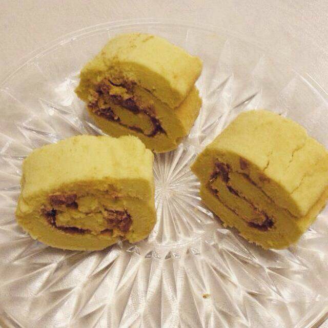 肉松戚风蛋糕卷