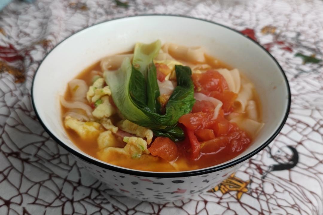 番茄浓汤面