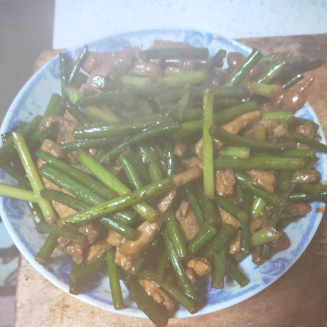 蒜苔炒肉