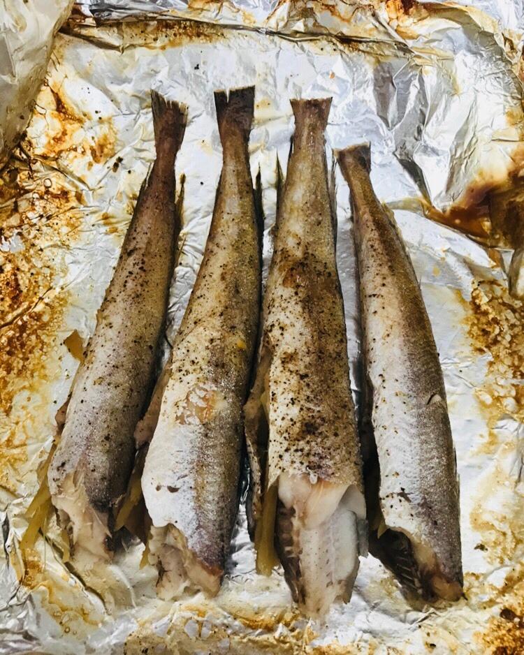 烤秋刀鱼