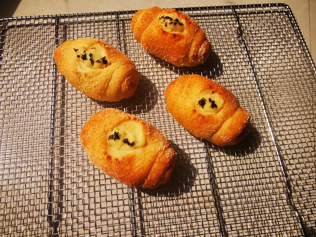 可爱哒小胖砸‼️葱香芝士火腿面包🥯