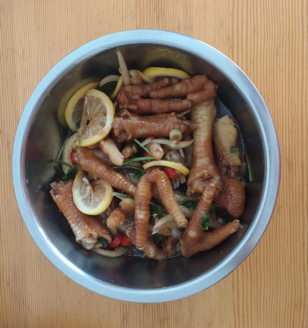 【柠檬酸辣鸡爪】自制超级无敌美味的网红鸡爪